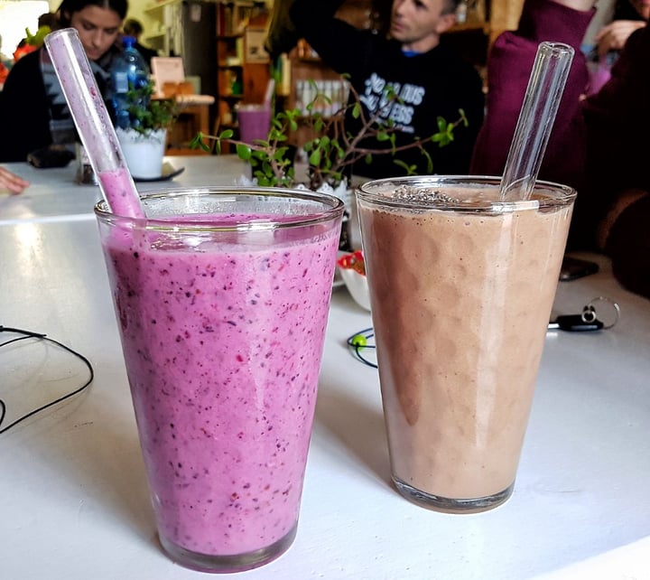 photo of Pure Café Berry smoothie shared by @veganfortheanimals on  22 Jul 2019 - review