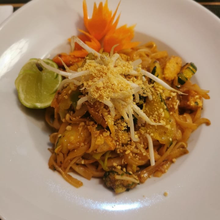 review photo of Siamsquare Pad Thai Pak shared by @veraclmartins on 04 Nov 2021 - review