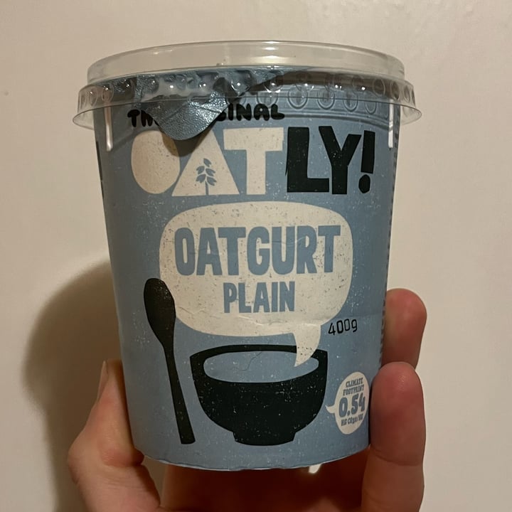 photo of Oatly Oatgurt Plain shared by @marruiz on  07 Nov 2022 - review