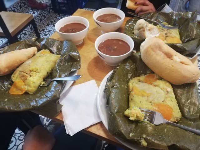 Photo of the dish “Tamal y chocolate vegano”