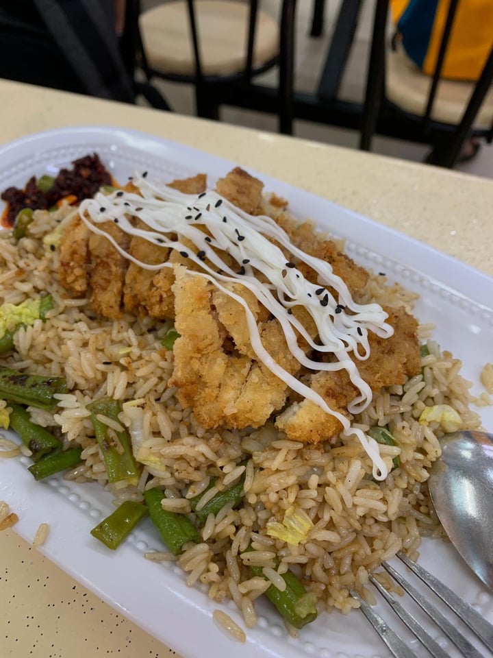 photo of Vegan Curry Rice Omnipork Cutlet Fried Rice shared by @ivanyeowq on  20 Apr 2019 - review