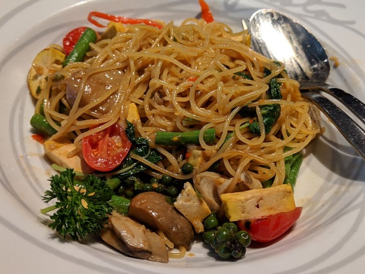 review photo of Greyhound Cafe สปาเก็ตตี้ผัดพิโรธ shared by @interesthing on 07 Jan 2019 - review