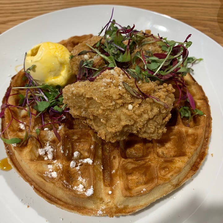 photo of Kaylee's Eatery Chick'n and Waffles shared by @kerrbear on  29 May 2021 - review