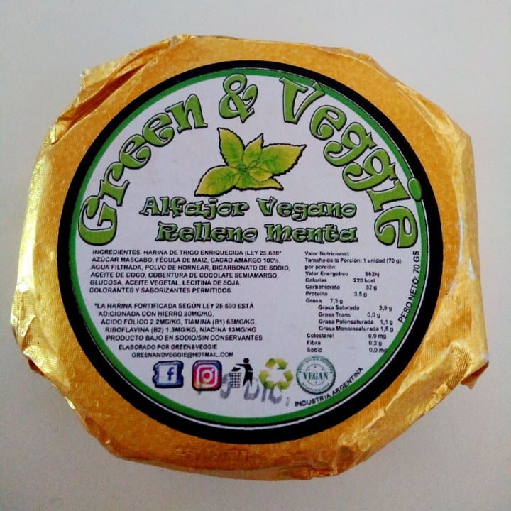 photo of Green & Veggie Alfajor Vegano relleno de Menta shared by @belenvegan on  19 Nov 2019 - review