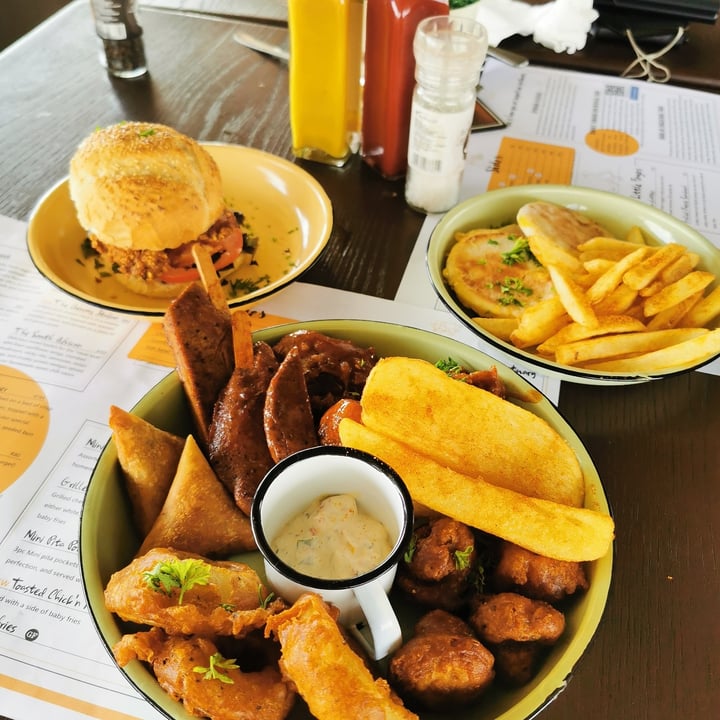 review photo of Asher's Corner Cafe @ Ashers Farm Sanctuary Mylk Tart Shake shared by @bronvschalkwyk on 20 Jan 2022 - review