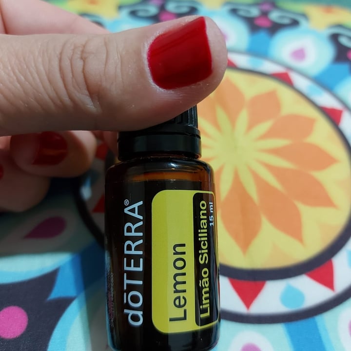 review photo of dōTERRA Lemongrass Essential Oil shared by @isabelvieira on 11 May 2022 - review
