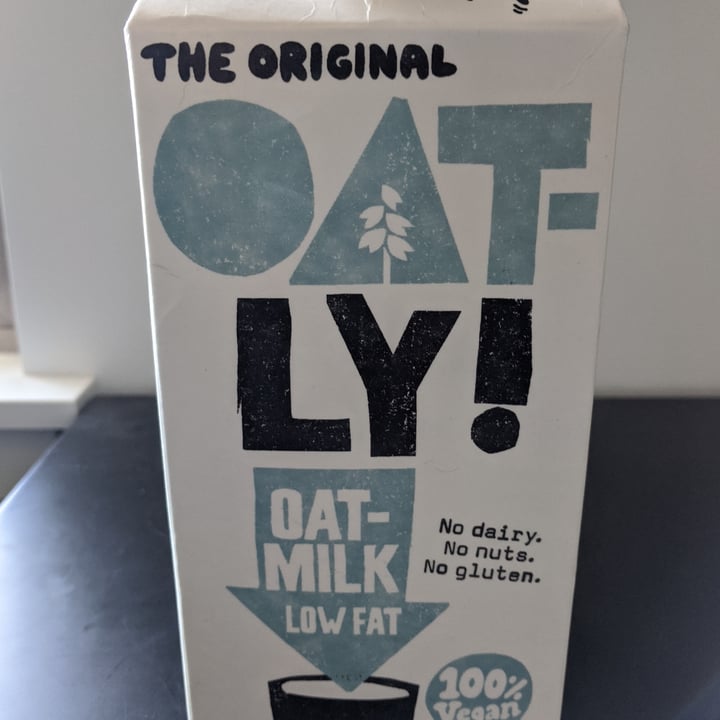 review photo of Oatly Oat Milk Low-fat shared by @boaz on 30 Apr 2020 - review