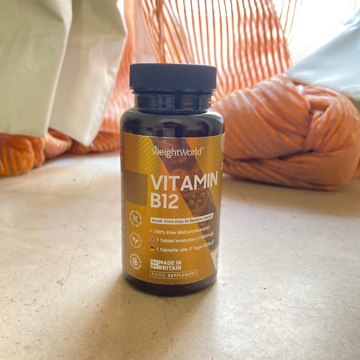 review photo of WeightWorld Vitamin B12 shared by @laurabricenos on 23 Mar 2021 - review