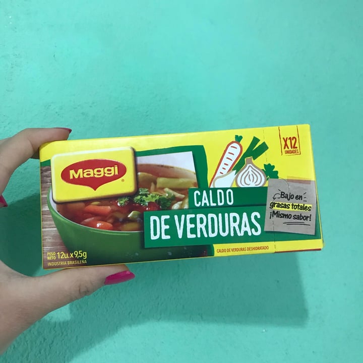 photo of Maggi Caldo de verduras shared by @michyaguera on  09 May 2021 - review