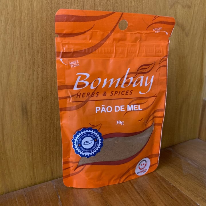photo of Bombay Herbs & Spices Pão de Mel shared by @izabeladolago on  29 Jun 2022 - review