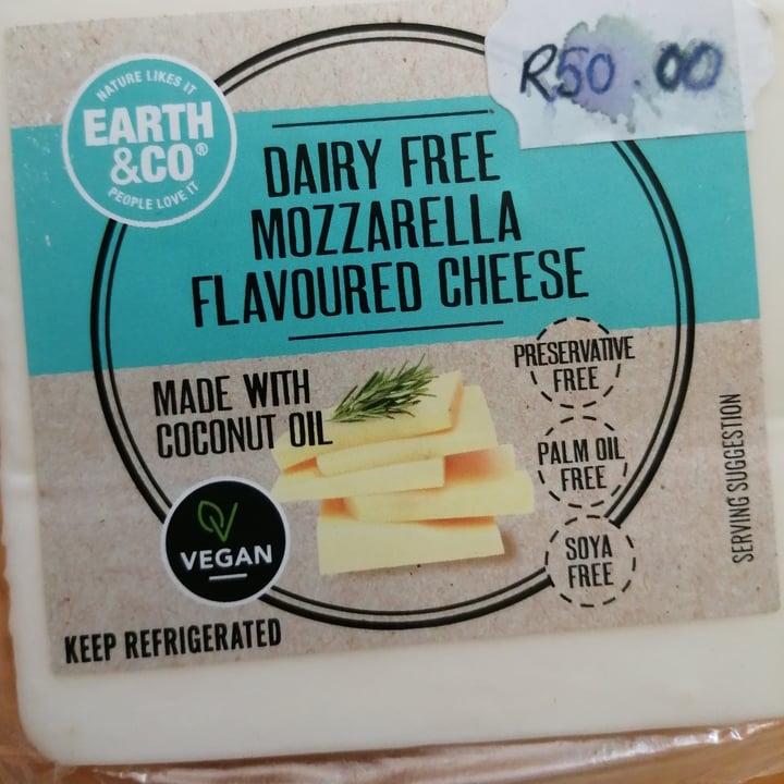 photo of Earth & Co Dairy free mozzarella cheese shared by @nickyv on  30 Jan 2021 - review
