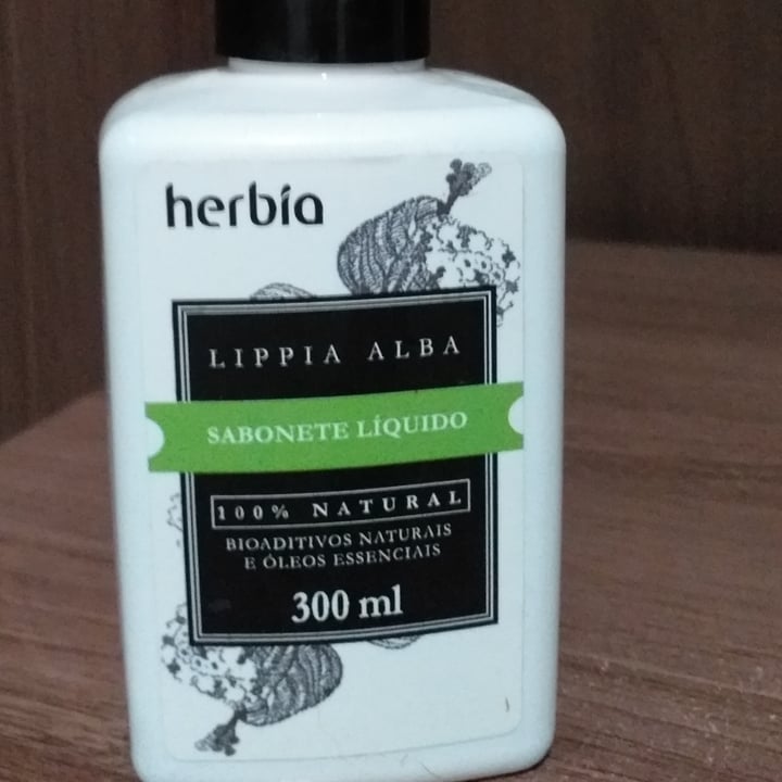 review photo of Herbia Sabonete Líquido shared by @keli-viacelli on 11 May 2022 - review
