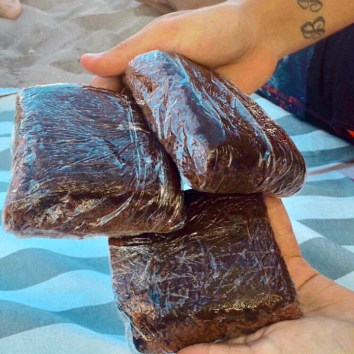 photo of Duendes kitchen Brownies shared by @candejulieta on  23 Mar 2022 - review