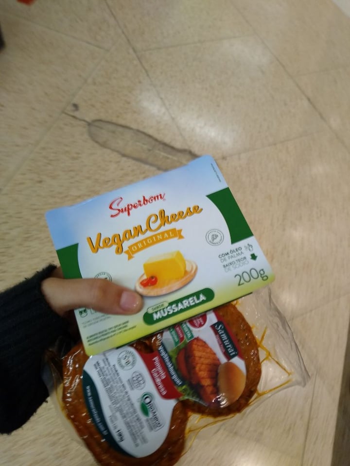 review photo of Samurai Organic Foods Soja burguer shared by @cisneirosbi on 10 Jul 2019 - review