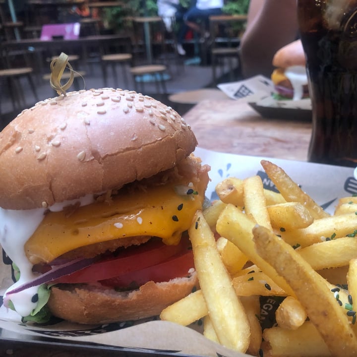photo of Mad Mad Vegan Rock’n Chick’n shared by @theofabray on  24 Jan 2022 - review