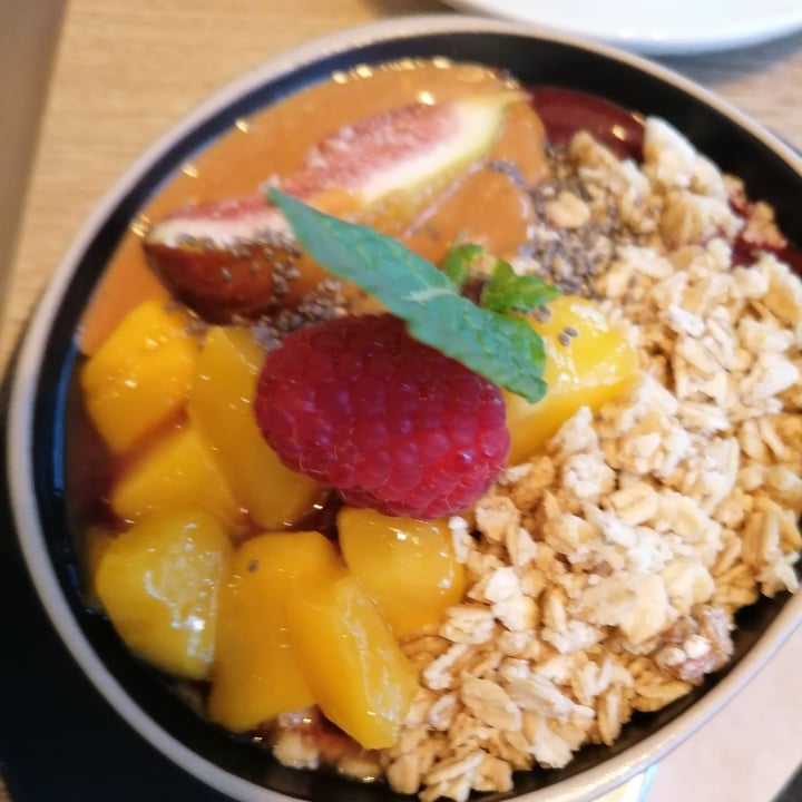 photo of Paledo - Superfood Deli Banana Pancakes and Açai Bowl shared by @martakafupi on  09 Jan 2022 - review