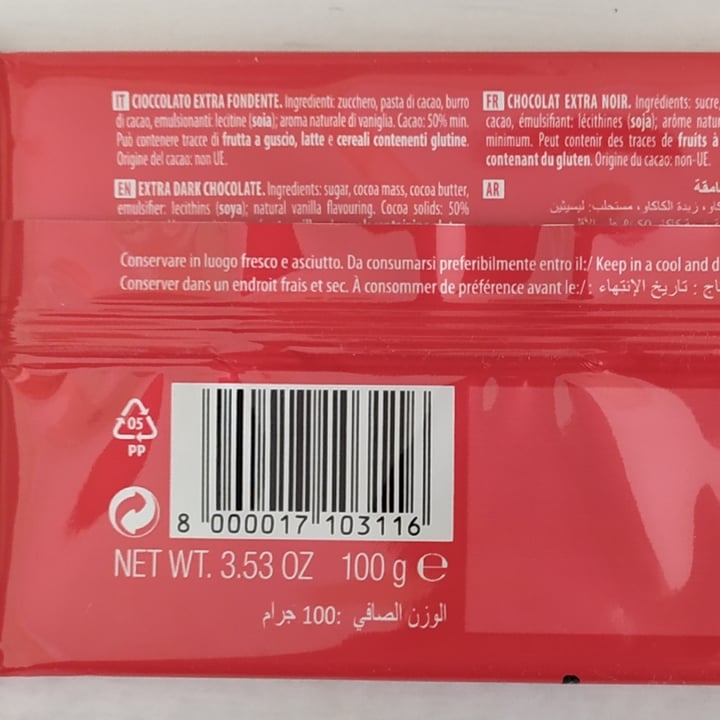photo of Socado OHSOCHOC cioccolato extra fondente shared by @serena342060 on  23 Apr 2021 - review