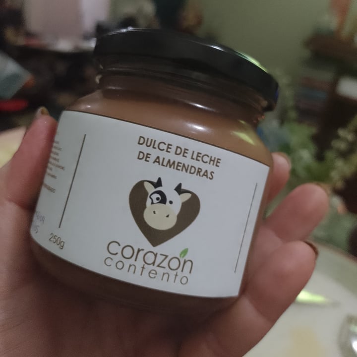 photo of Corazón contento Dulce De Leche De Almendras shared by @vicottati on  22 Sep 2022 - review
