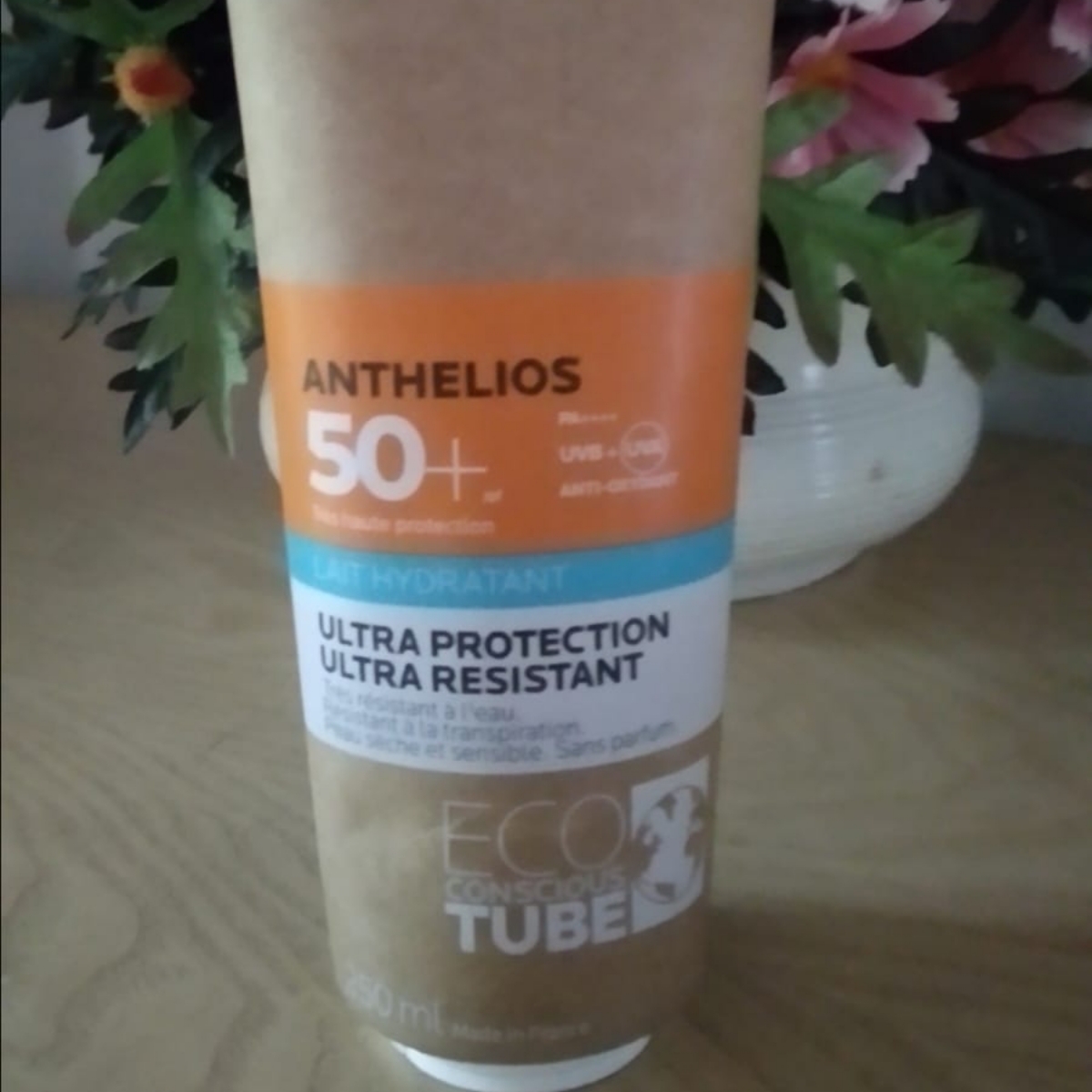 La Roche-Posay Anthelios 50+ Lait Hydratant Reviews | abillion