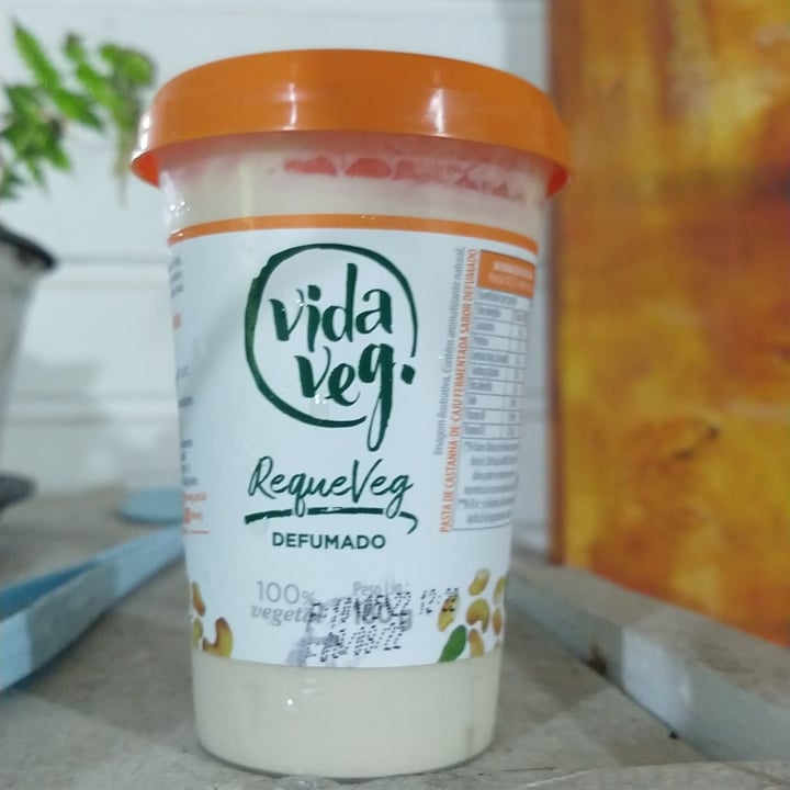 review photo of Vida Veg Requeijão defumado shared by @gracepatterson on 26 May 2022 - review