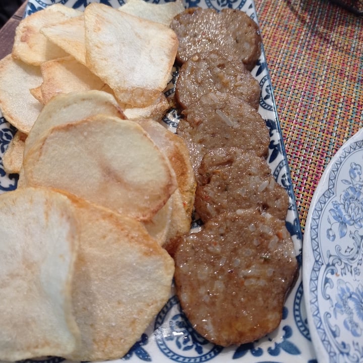 review photo of Cervecería Victoria Chorivegano Con Patatas shared by @kantaber on 07 Dec 2021 - review