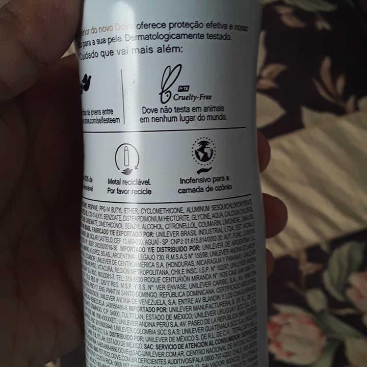 photo of Dove Desodorante shared by @brunamendes on  17 Apr 2022 - review