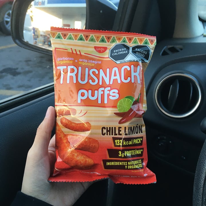 photo of Trusnack Trusnack puffs Chile y limón shared by @dafrosae on  18 Jan 2022 - review