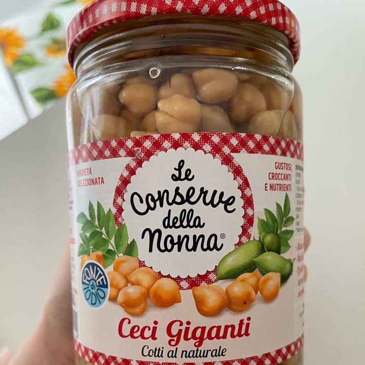 photo of Le conserve della nonna Ceci giganti shared by @conigliospaventato on  24 May 2022 - review