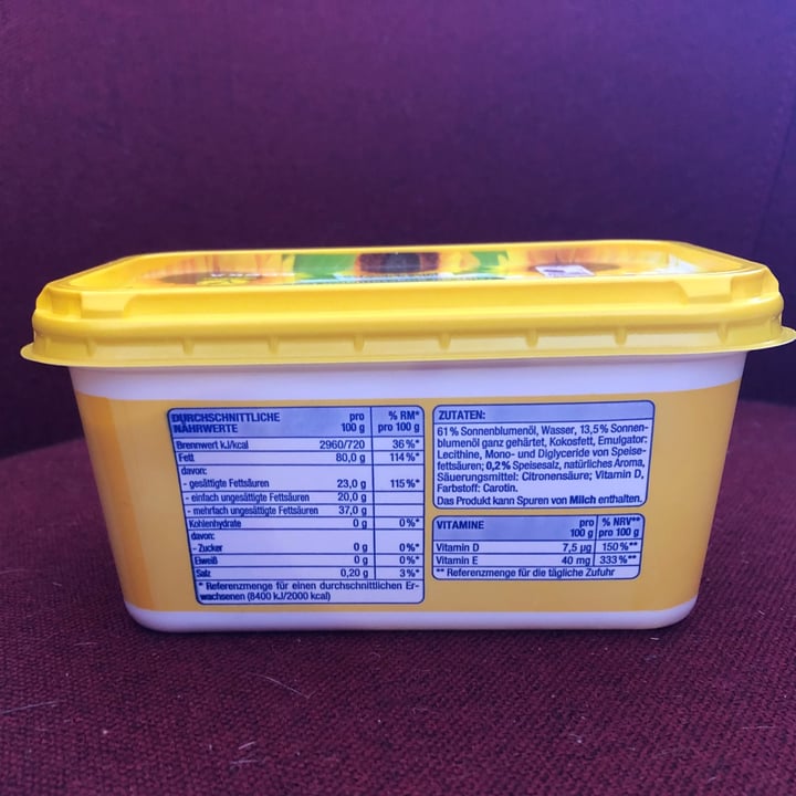 review photo of Gut und Günstig Sonnenblumen Margarine shared by @marenvansoest on 11 Sep 2021 - review
