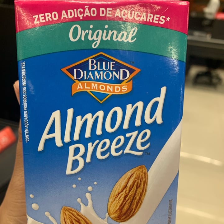 photo of mczkumbucha Leite de Amêndoa shared by @thaisaveloso on  08 Jun 2022 - review