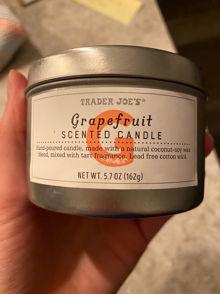 photo of Trader Joe's Scent candle shared by @courtthetort on  24 Jan 2020 - review