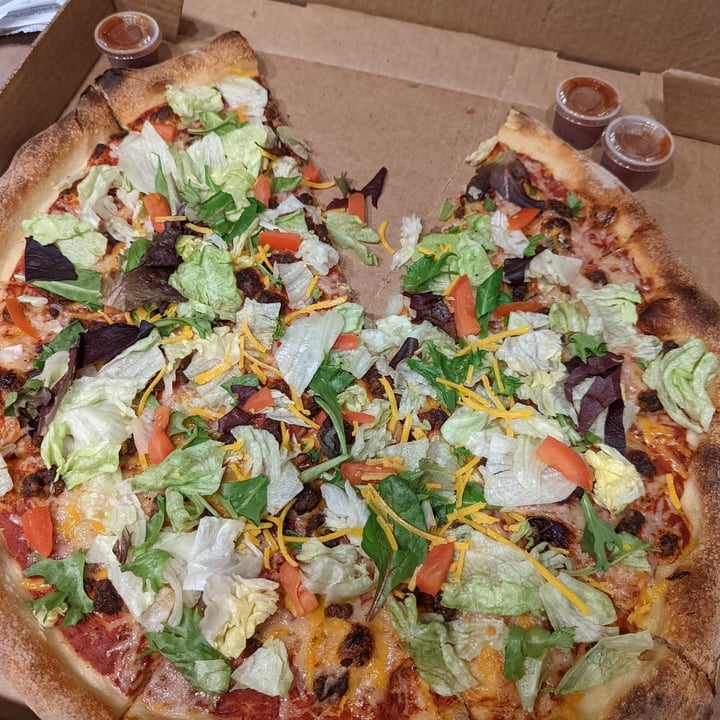 photo of Brick Oven Pizzeria Vegan taco pizza shared by @kornclown7 on  06 Feb 2022 - review