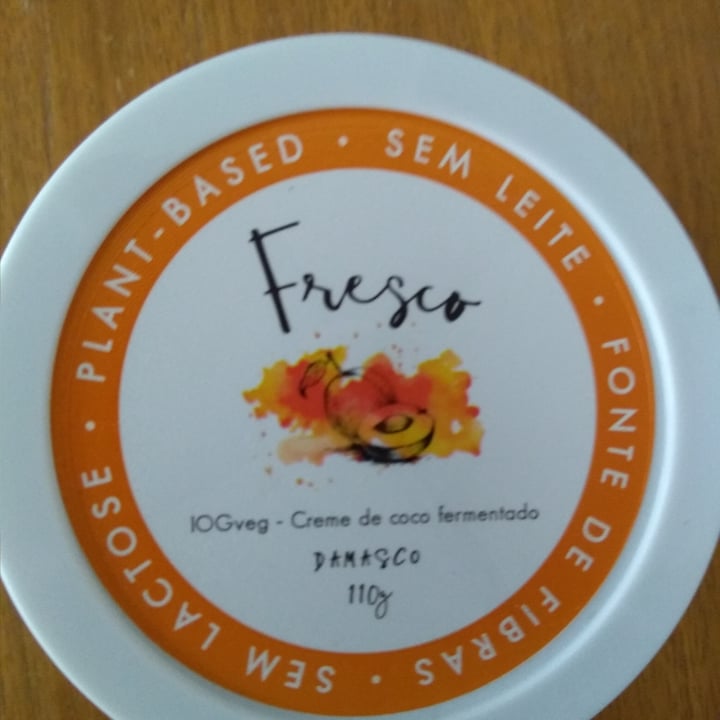 photo of Fresco IOGveg - creme de coco fermentado sabor damasco shared by @mariaaparecida on  10 May 2022 - review