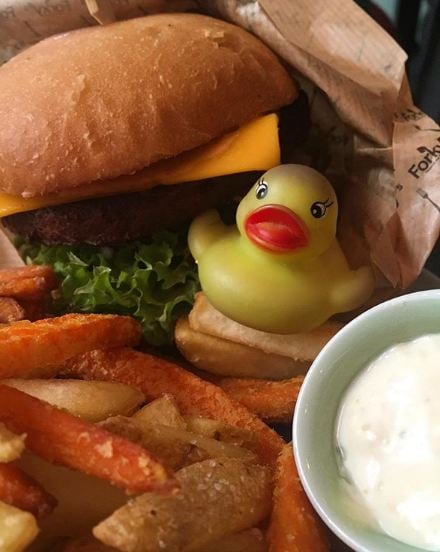photo of Forky's Spicy Burger shared by @patitovegan on  02 Mar 2020 - review