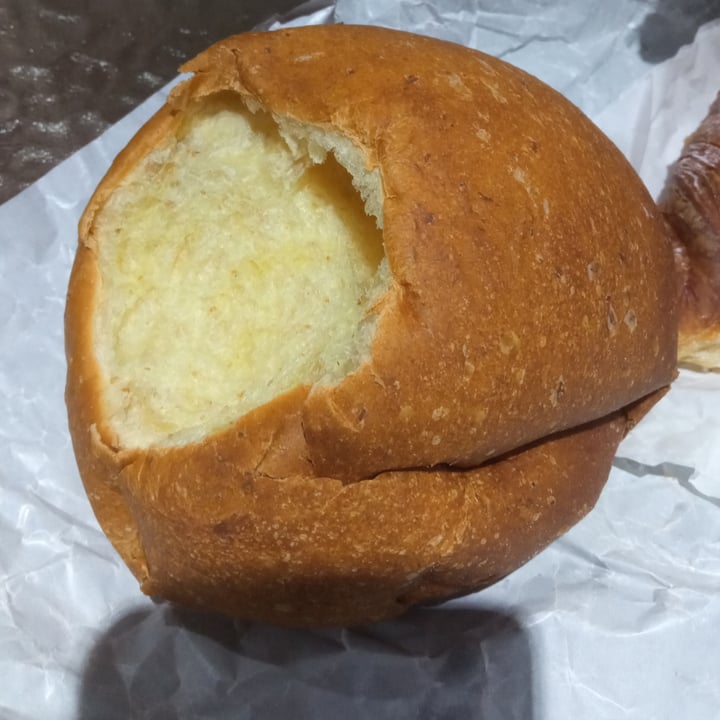 review photo of Bar Dolcezza di Cuscunà Temistocle Brioche con tuppo shared by @veeness88 on 26 Apr 2022 - review
