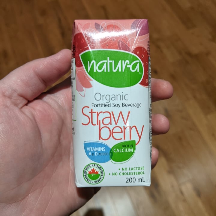 photo of Natura Organic Fortified Soy Beverage - Strawberry Flavour shared by @mdsingleton on  23 Oct 2021 - review