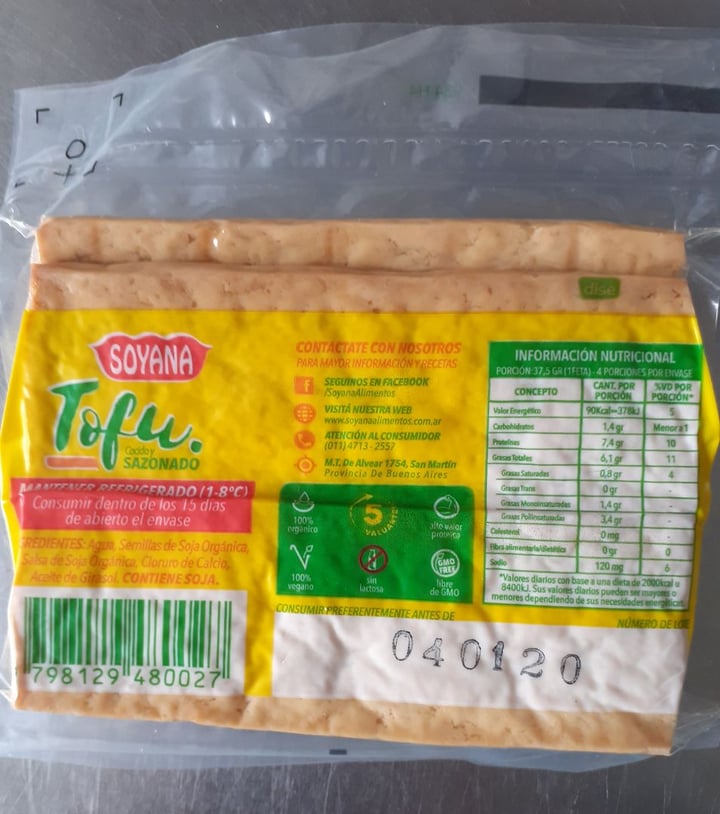 review photo of Soyana Tofu Sazonado shared by @vanevegan on 22 Dec 2019 - review
