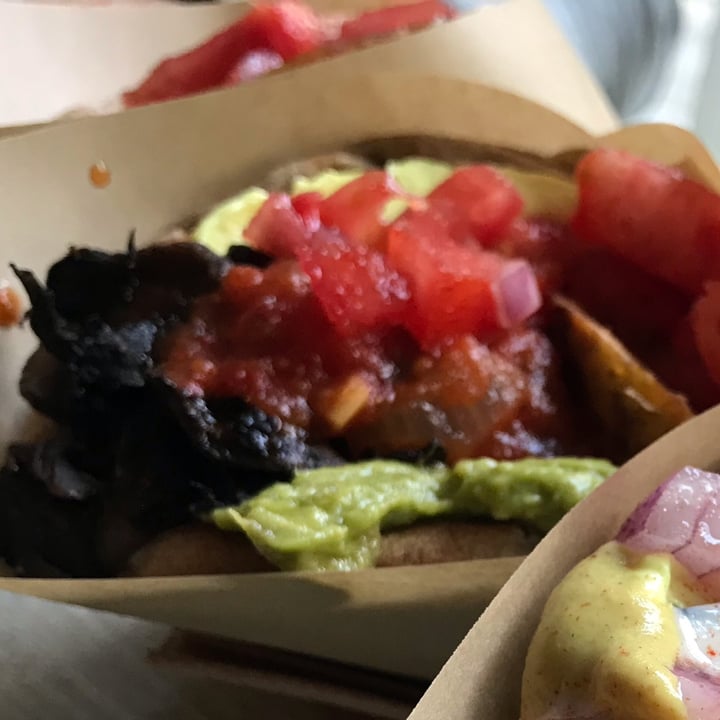 review photo of Cookoomela Grill Vegan Souvlaki “red” shared by @tahneee on 18 Apr 2022 - review