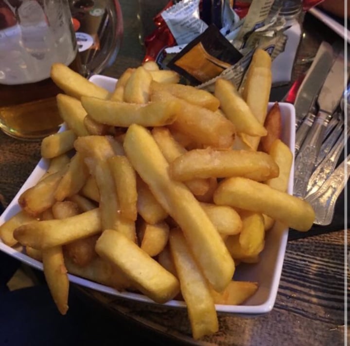 photo of The Auld House Chips shared by @charlottehartley on  24 Dec 2019 - review