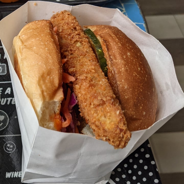 review photo of Beatnic - Seaport District Hot Chicky Sandwich shared by @tenspice on 15 Jul 2021 - review