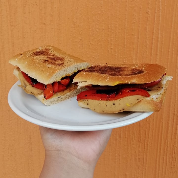 photo of Tofurky Plant-Based Deli Slices Peppered shared by @dannydaniela on  24 Jan 2021 - review