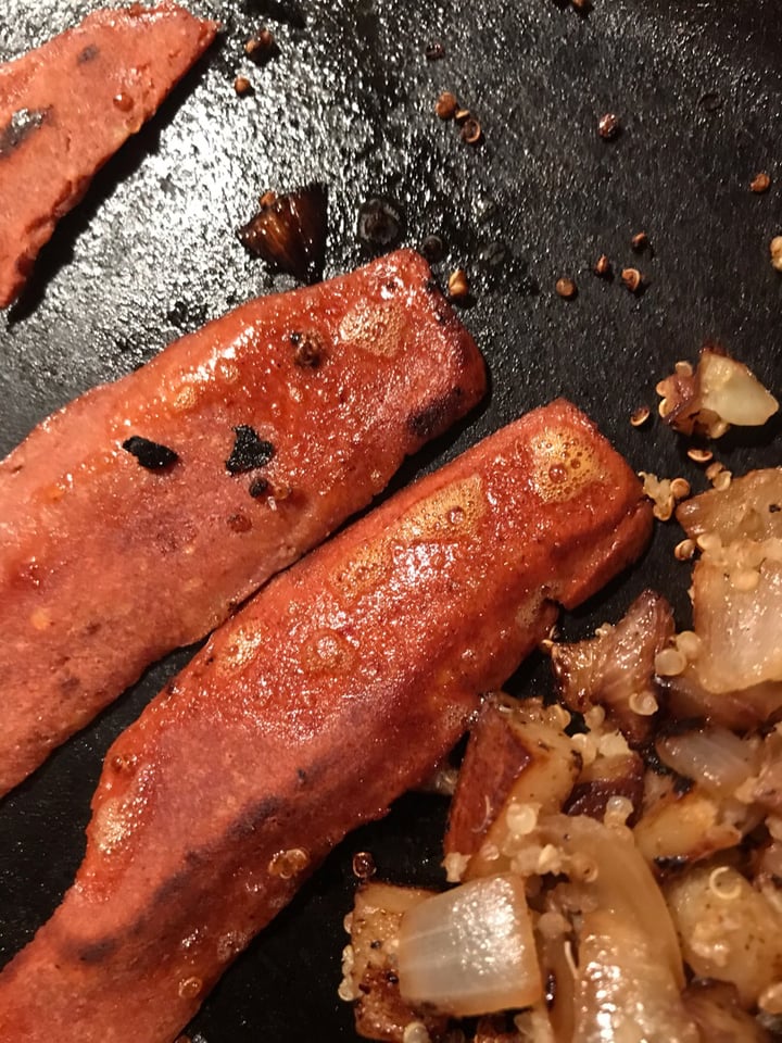photo of Lightlife Smart Bacon shared by @omnivorousadam on  05 Dec 2018 - review