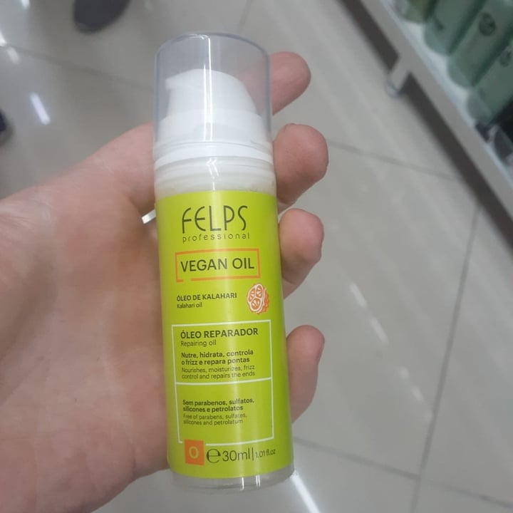 photo of Felps professional óleo reparador shared by @susutilly on  31 Jul 2022 - review