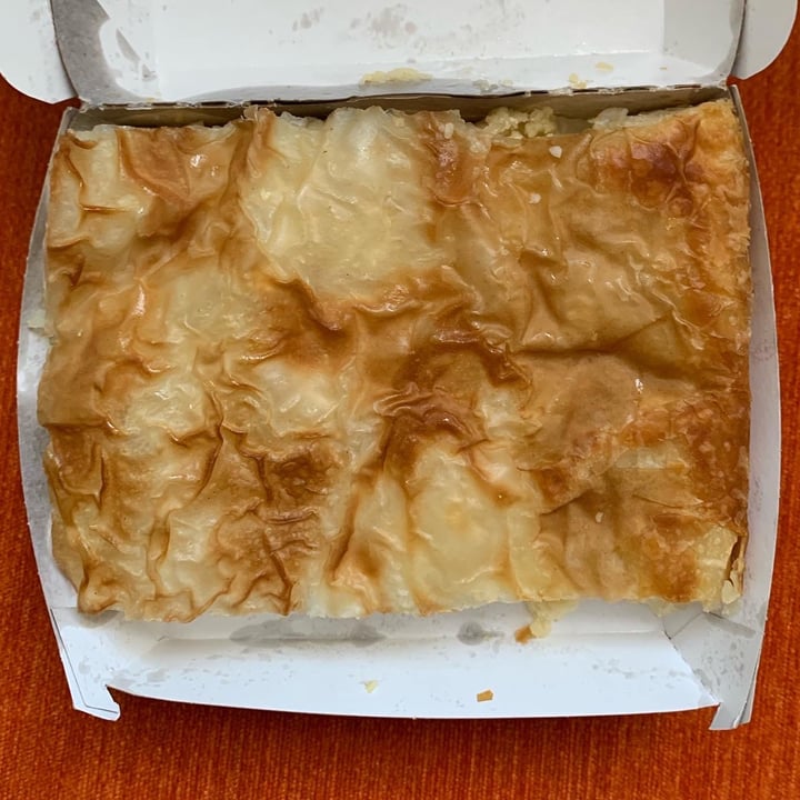 photo of KUCHA Burek shared by @slovenianveganfinds on  28 Mar 2021 - review