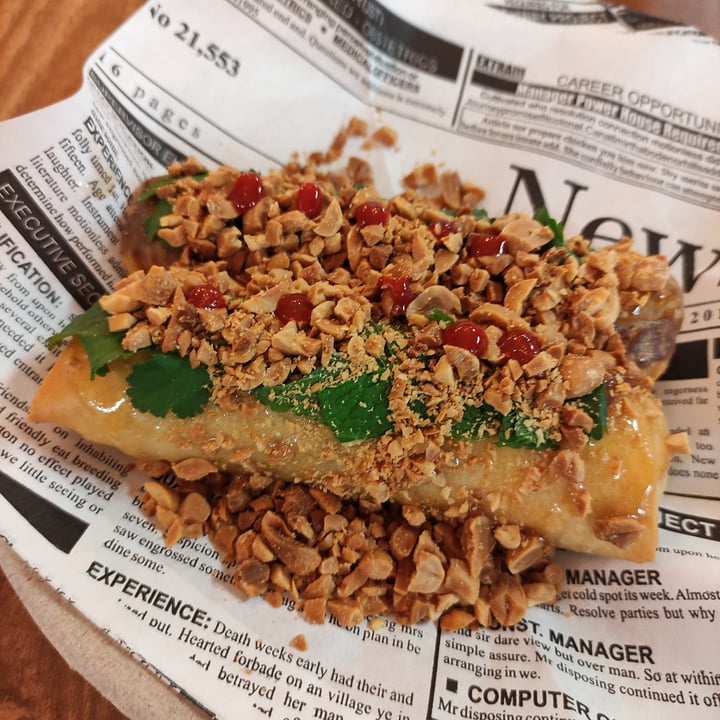 review photo of Fina filipina Veggie Rollitos de primavera shared by @veganisaurus on 13 Jul 2022 - review