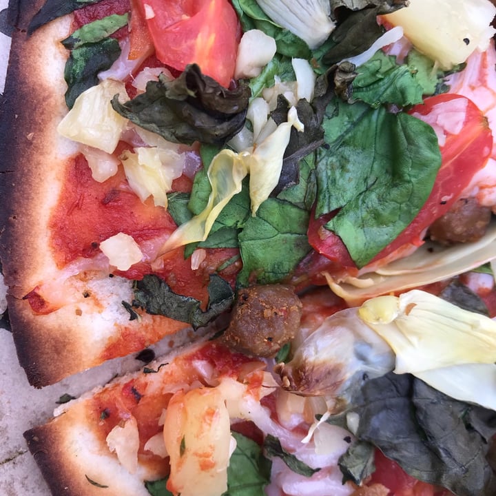 review photo of PizzaRev Craft Your Own Pizza shared by @govegan161616 on 24 Apr 2020 - review