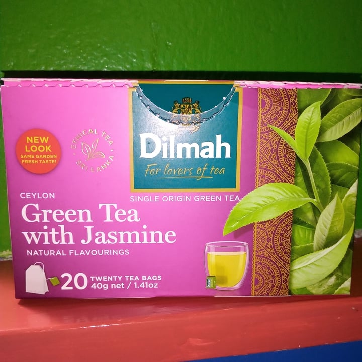 photo of Dilmah Green Tea With Natural Jasmine shared by @cristinaogim on  19 May 2022 - review