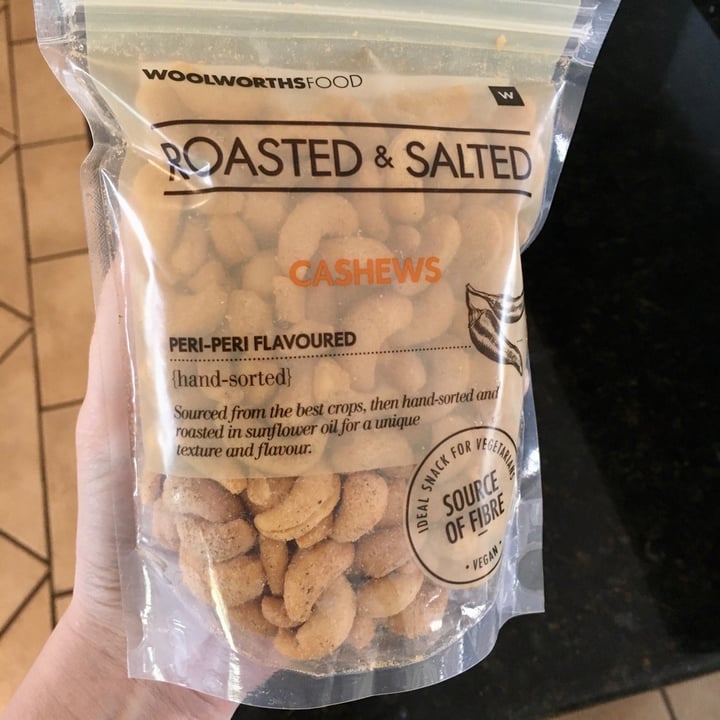 photo of Woolworths Food Cashews: Peri-peri Flavored shared by @mailidyer on  23 Aug 2020 - review