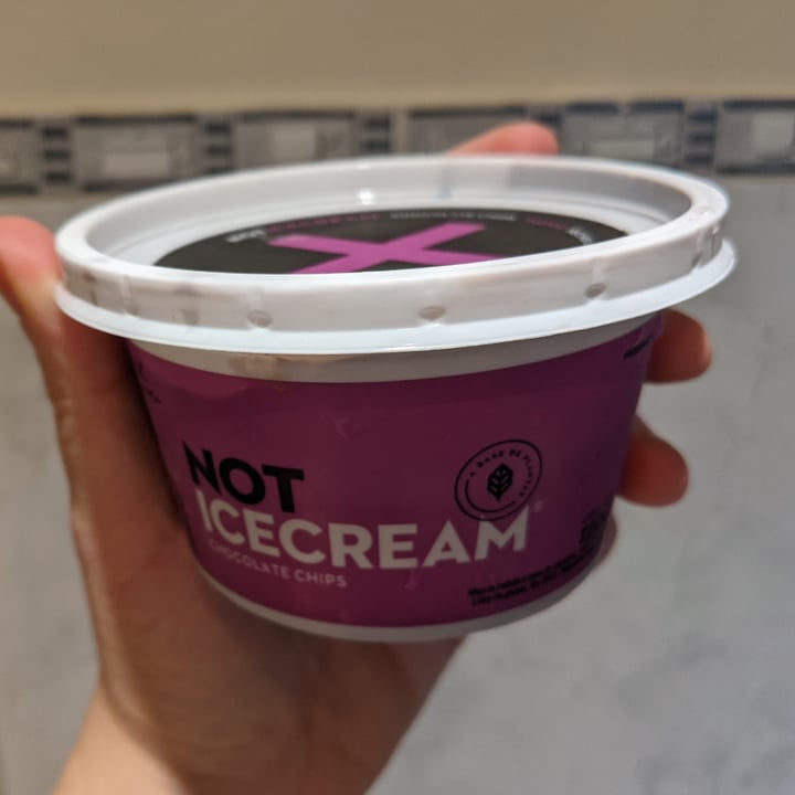 photo of NotCo Not Icecream Chocolate Chips shared by @uncannyval on  05 Jan 2021 - review