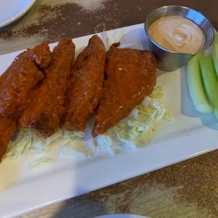 photo of Tasty Harmony Seitan Hot Wings shared by @hmhughes on  22 Jan 2022 - review
